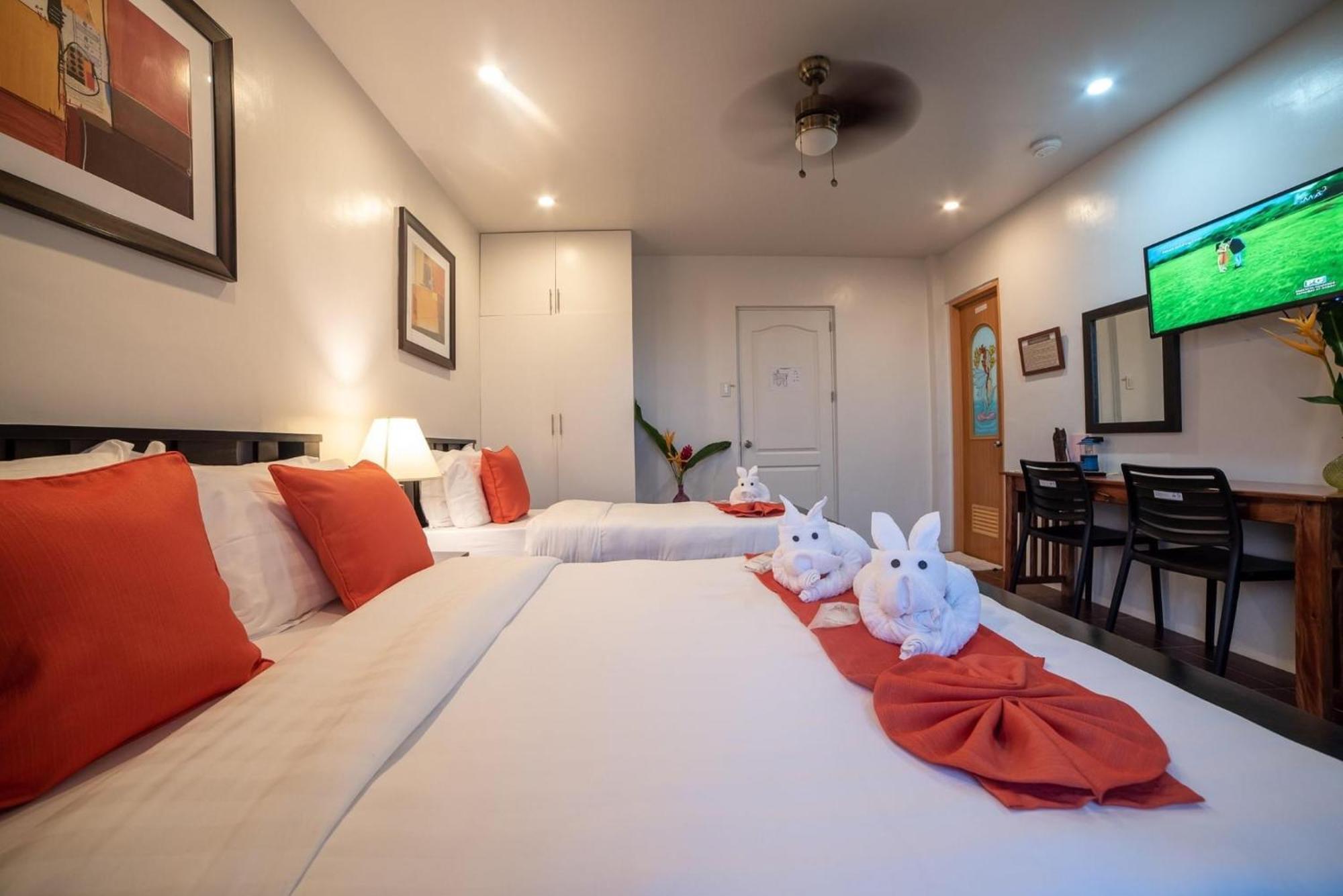 Amboy Hometel Basco Ngoại thất bức ảnh